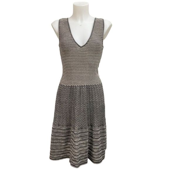 Anthropologie Dresses & Skirts - Anthropologie Knitted and Knotted Test Chevron metallic wool knit Dress sz Small